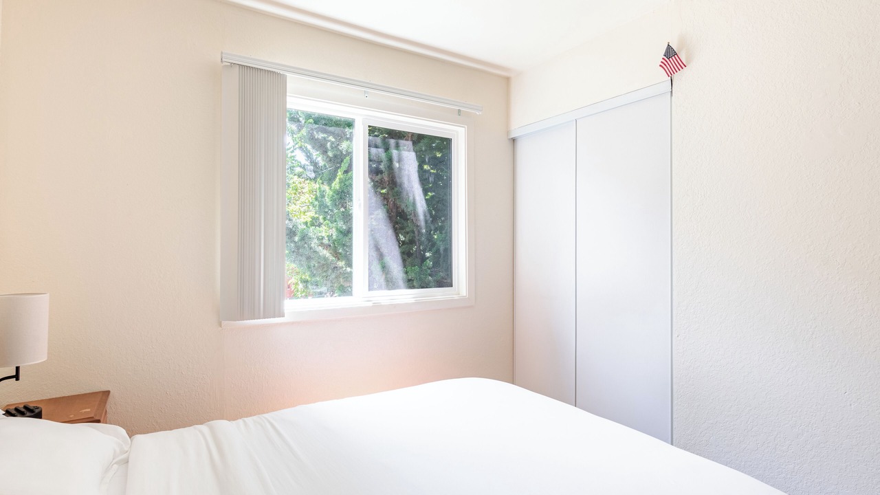 Photo of Bedroom in Albany