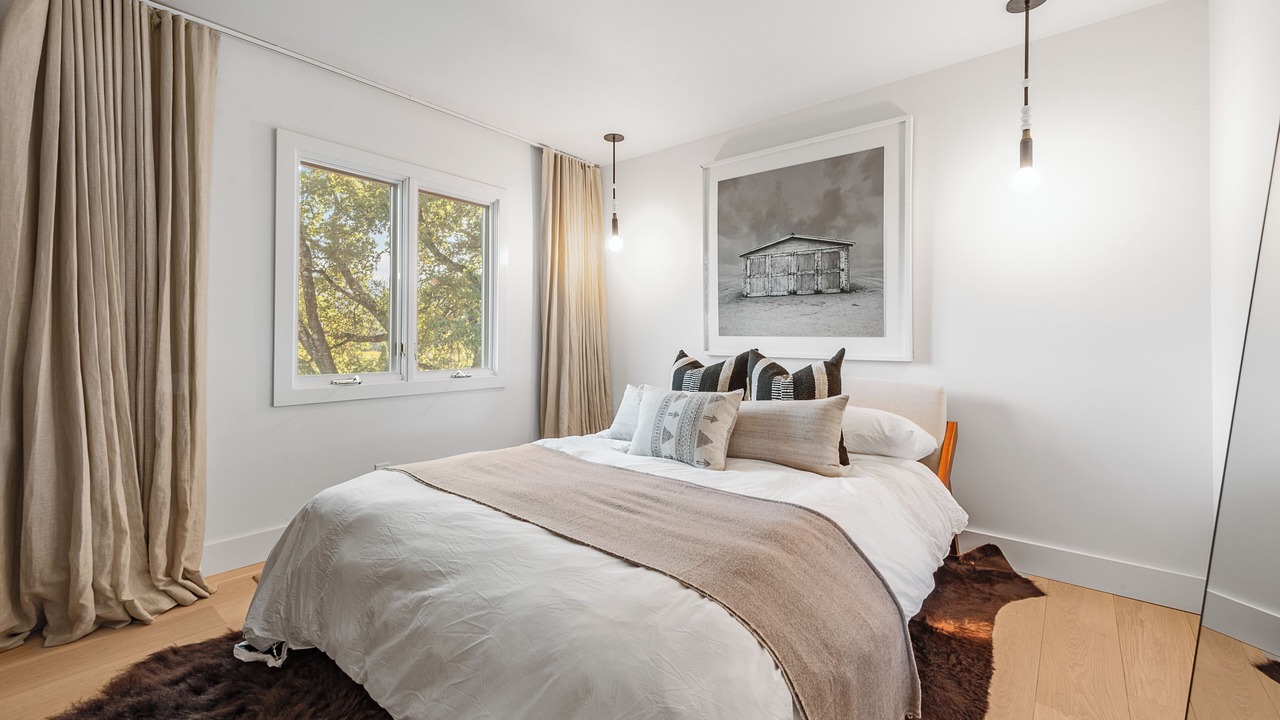 Photo of Bedroom in Calistoga