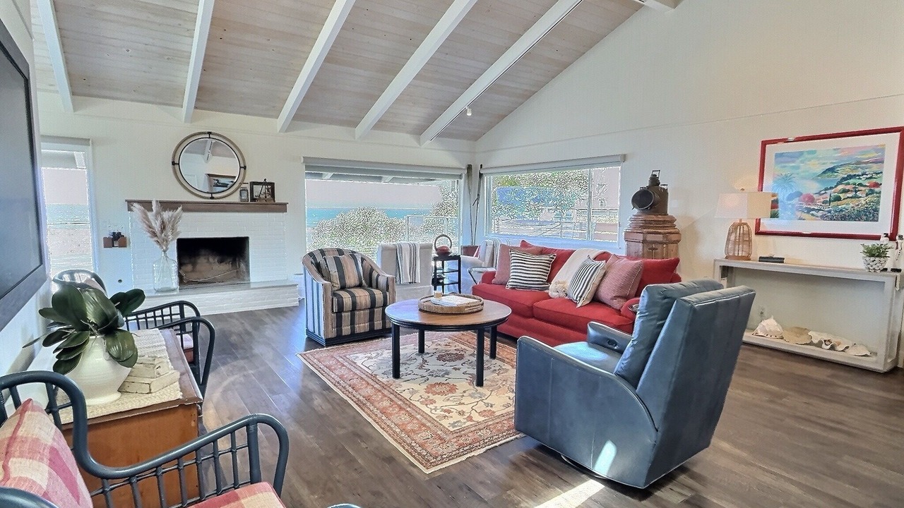 Photo of Livingroom in Cayucos