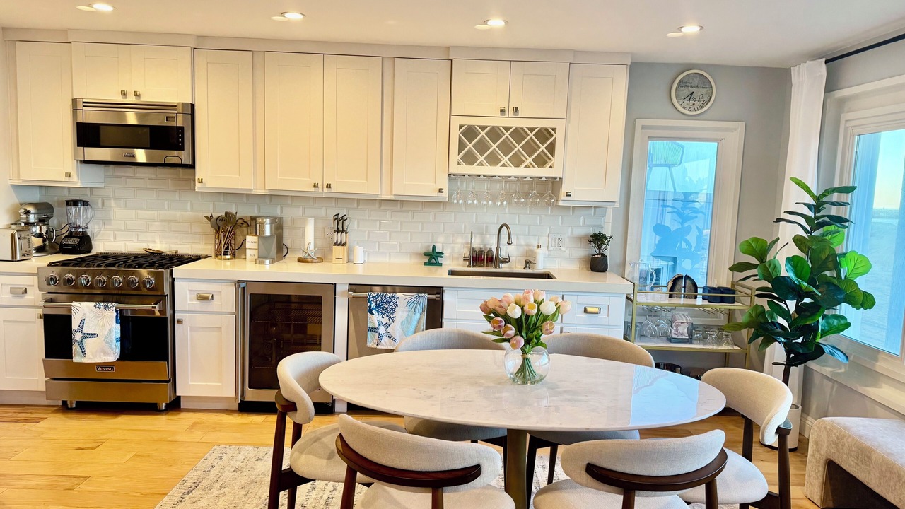 Photo of Kitchen in Harbor