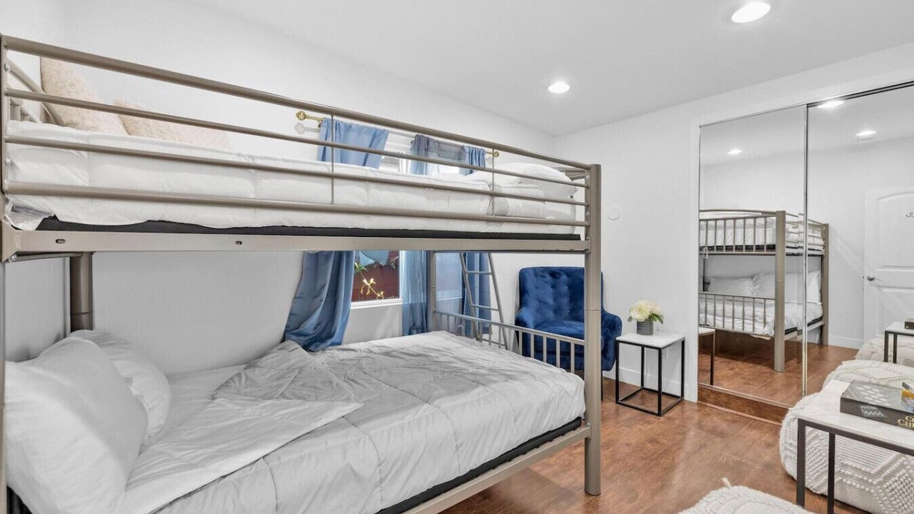 Photo of Bedroom in Ocean Beach