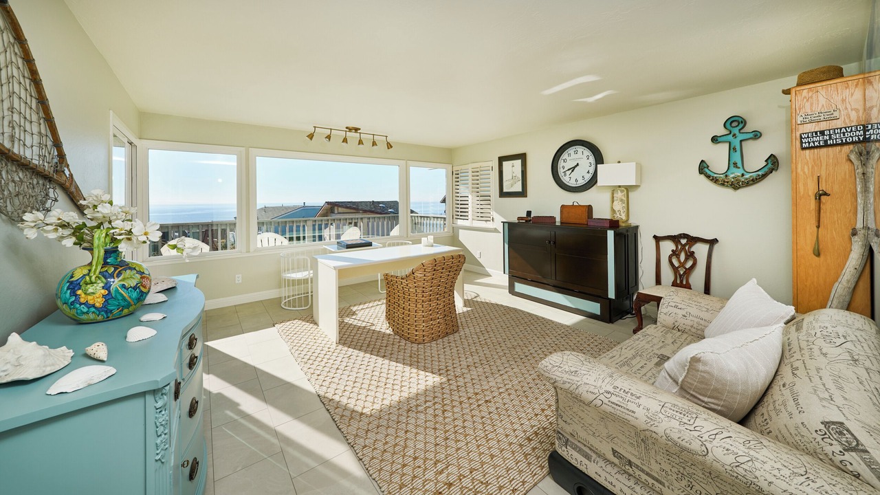 Photo of Livingroom in La Selva Beach