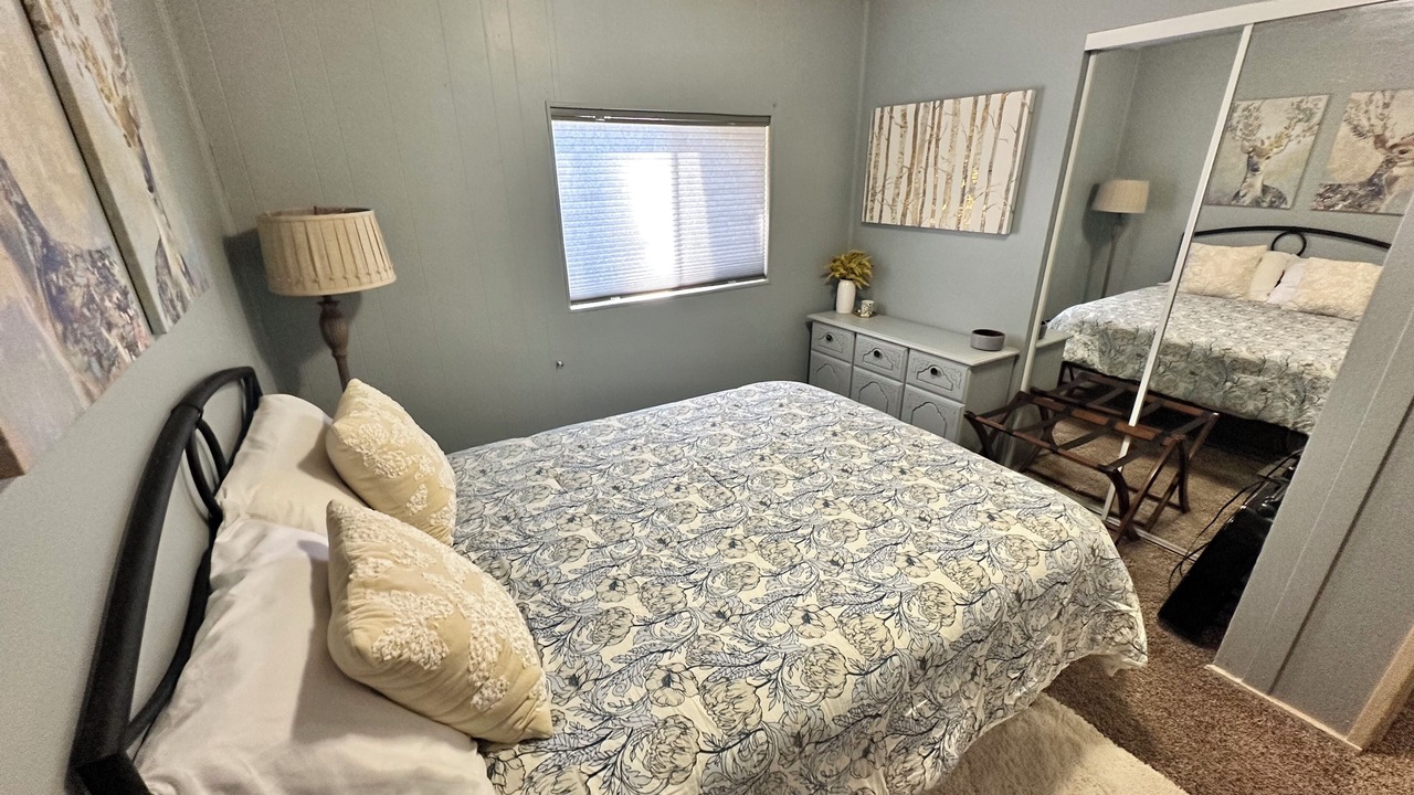Photo of Bedroom in Ponderosa Park