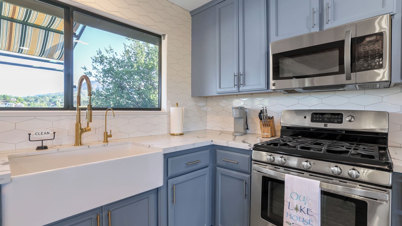 Photo of Kitchen in Oak Shores