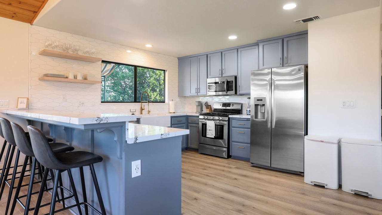 Photo of Kitchen in Oak Shores