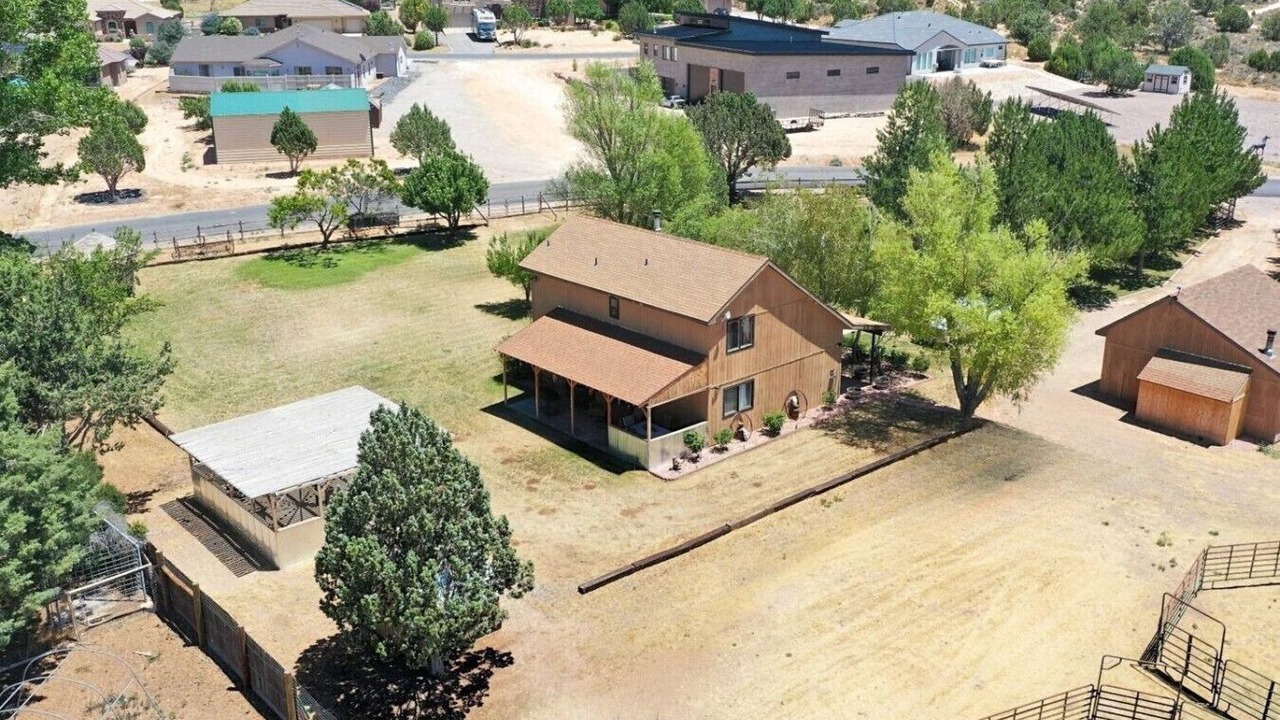 Photo of Outdoor in Dammeron Valley