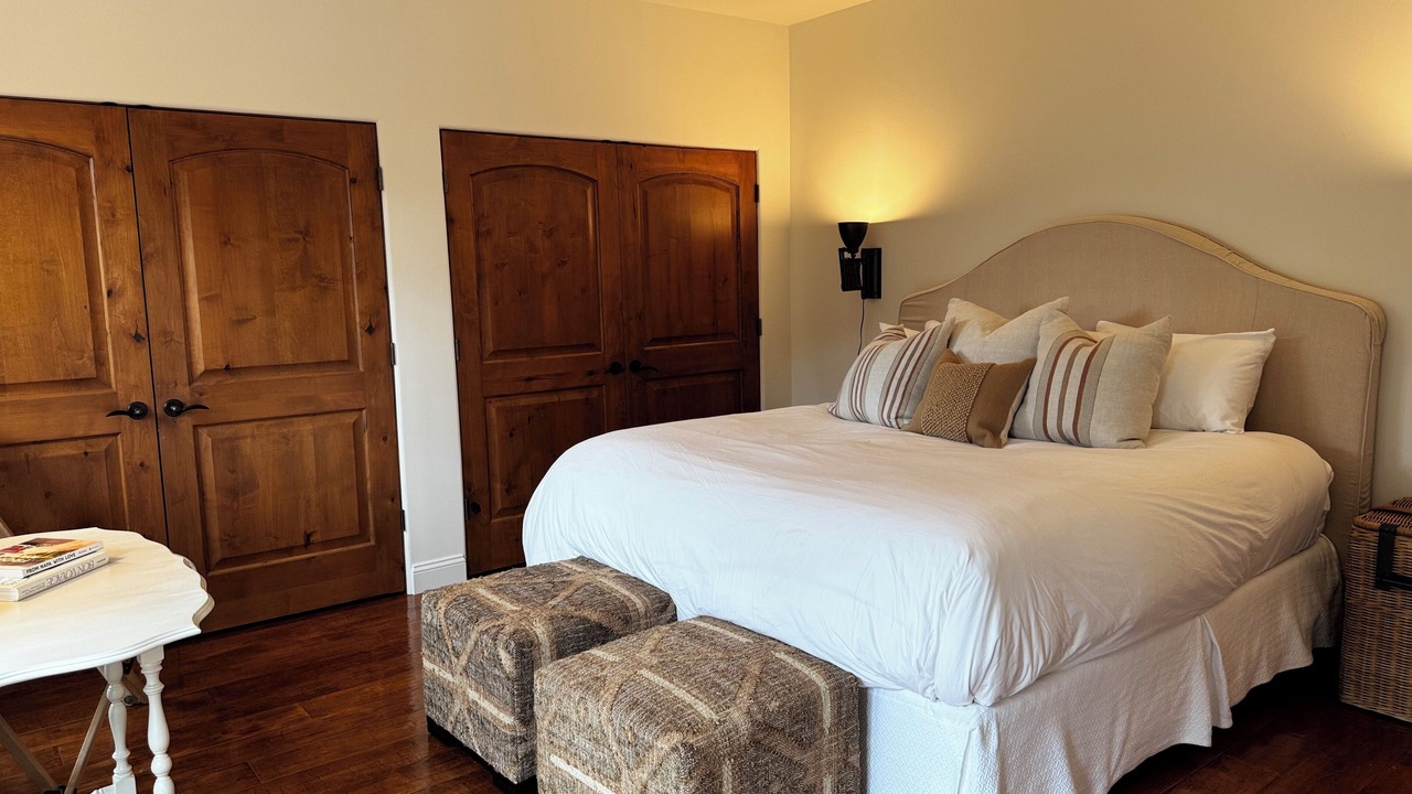Photo of Bedroom in Yountville