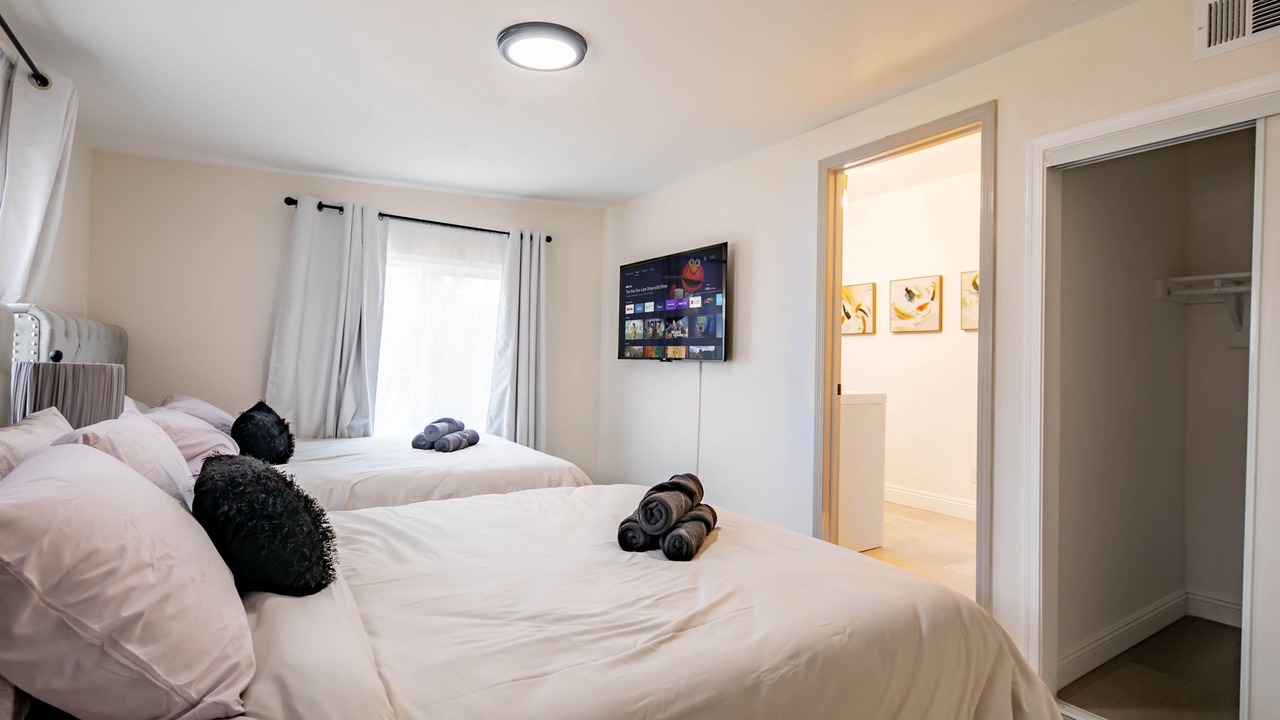 Photo of Bedroom in San Gabriel