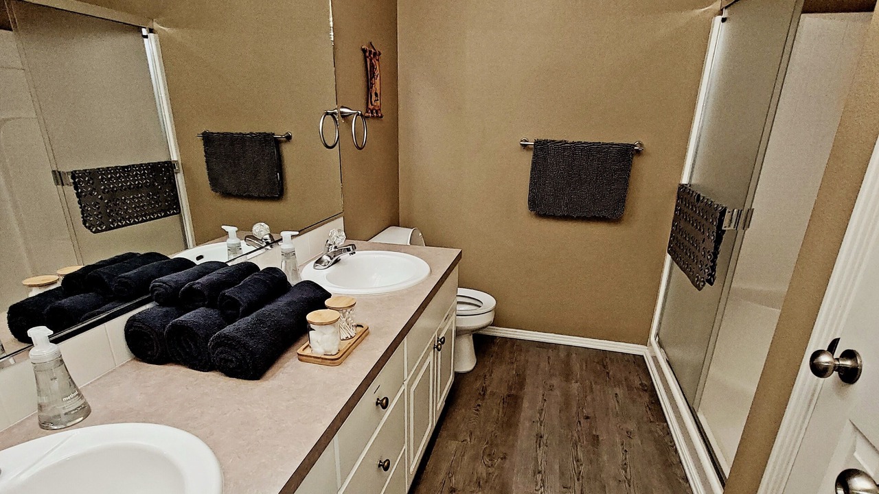 Photo of Bathroom in Bull Mountain