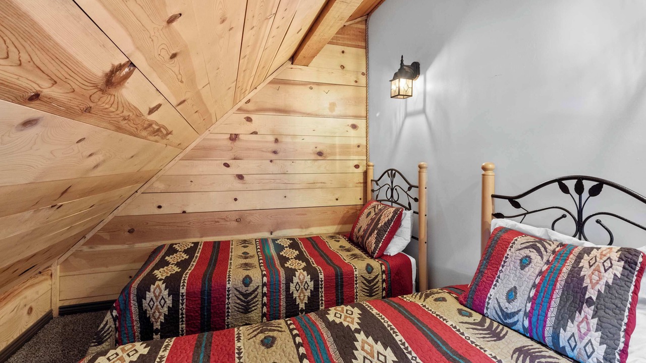 Photo of Bedroom in Heber