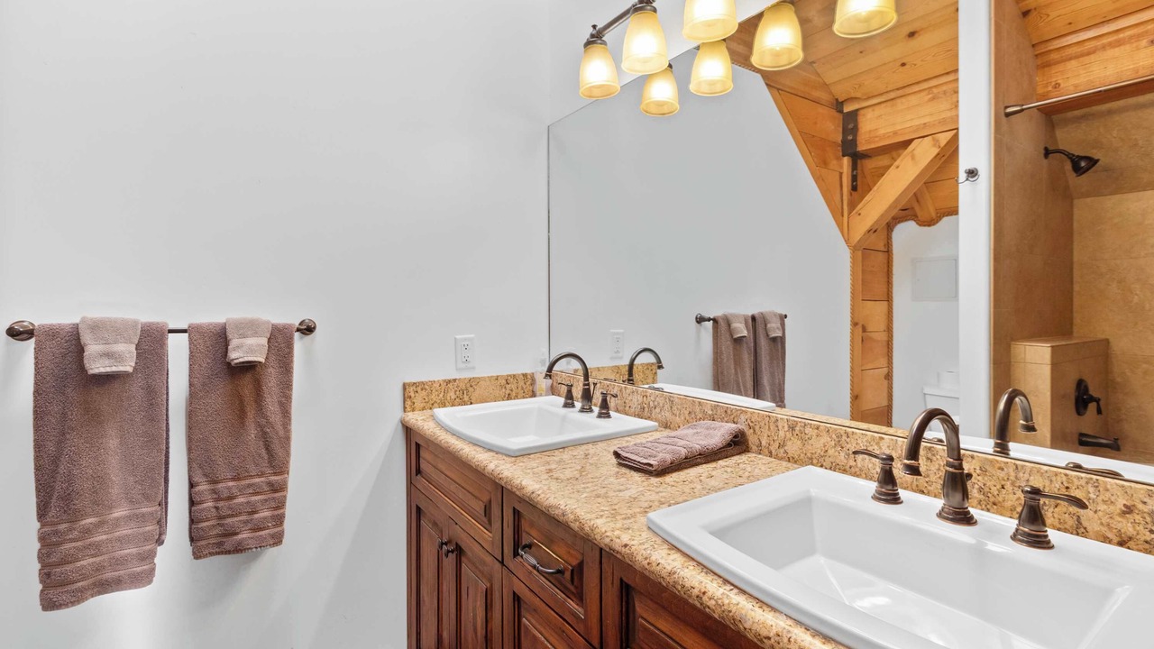 Photo of Bathroom in Heber