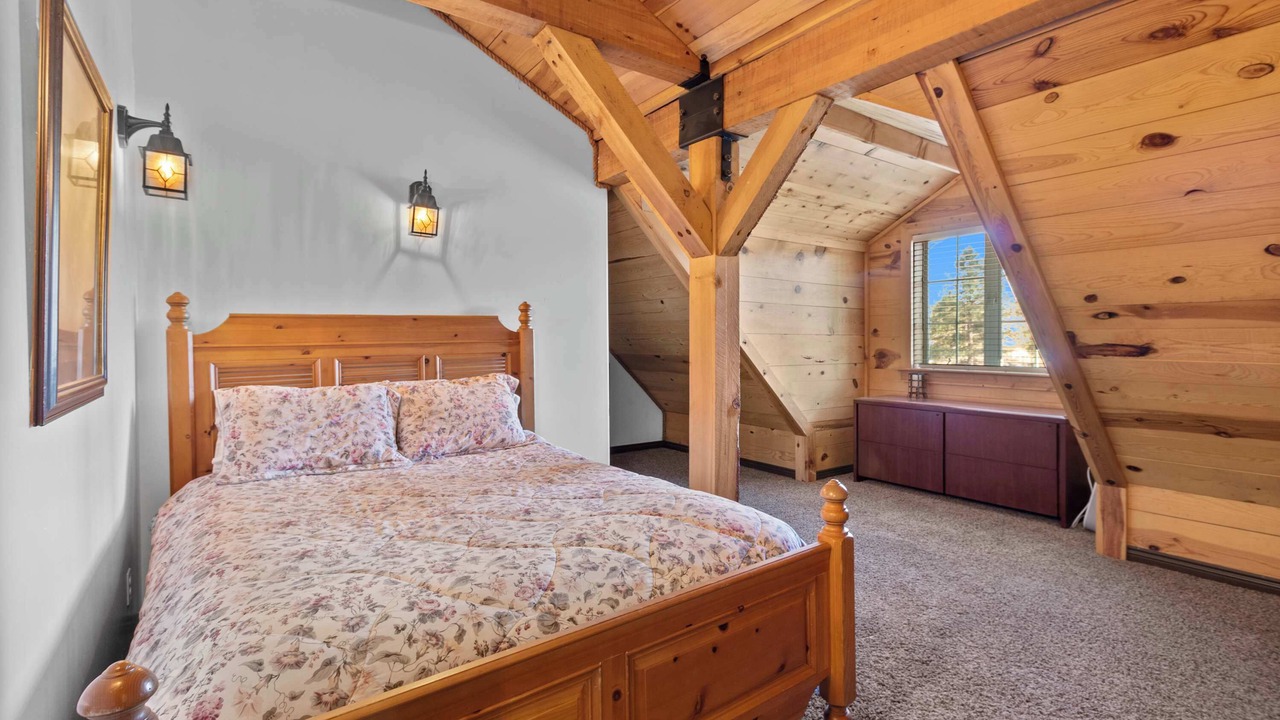 Photo of Bedroom in Heber