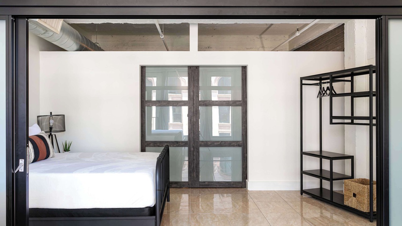 Photo of Bedroom in Gaslamp Quarter