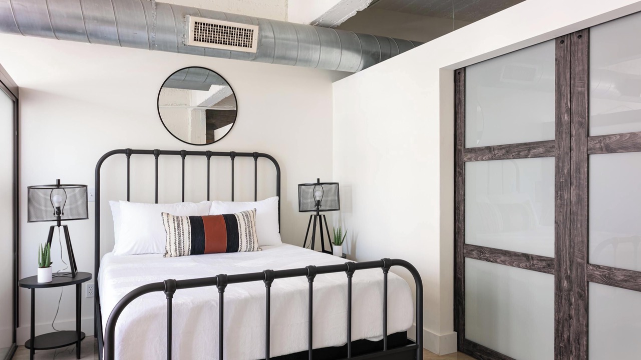 Photo of Bedroom in Gaslamp Quarter
