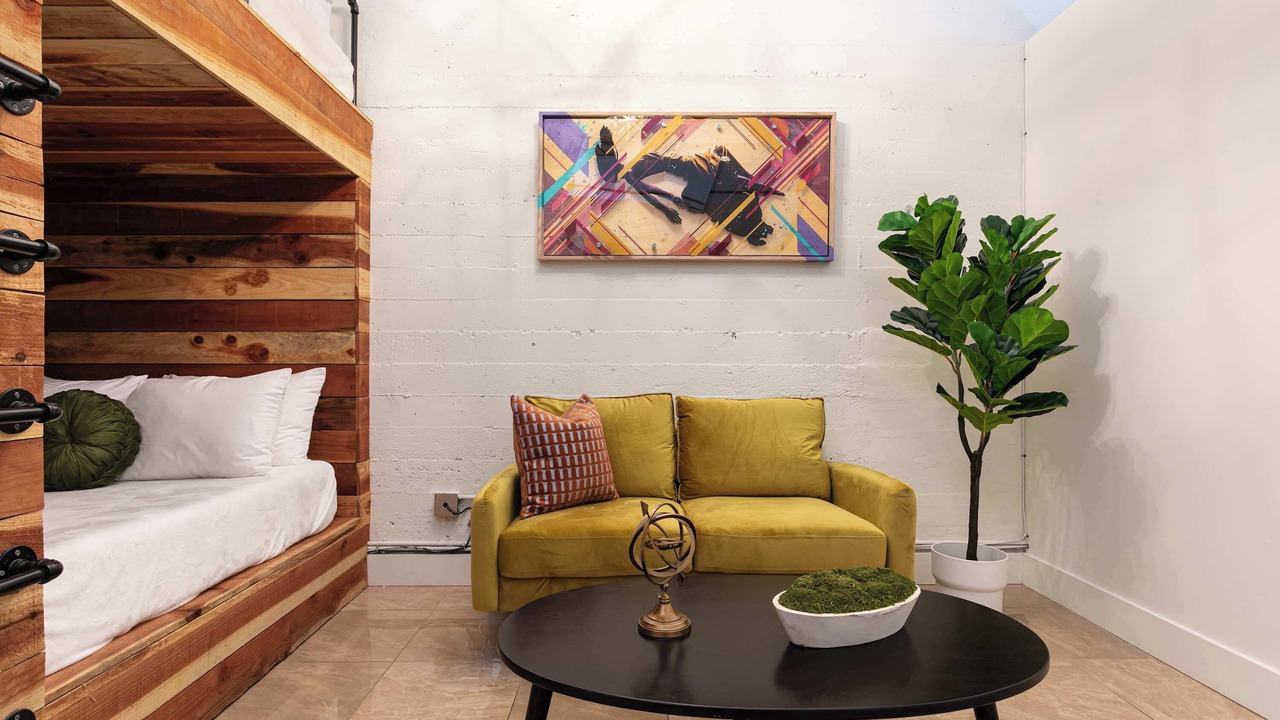 Photo of Bedroom in Gaslamp Quarter