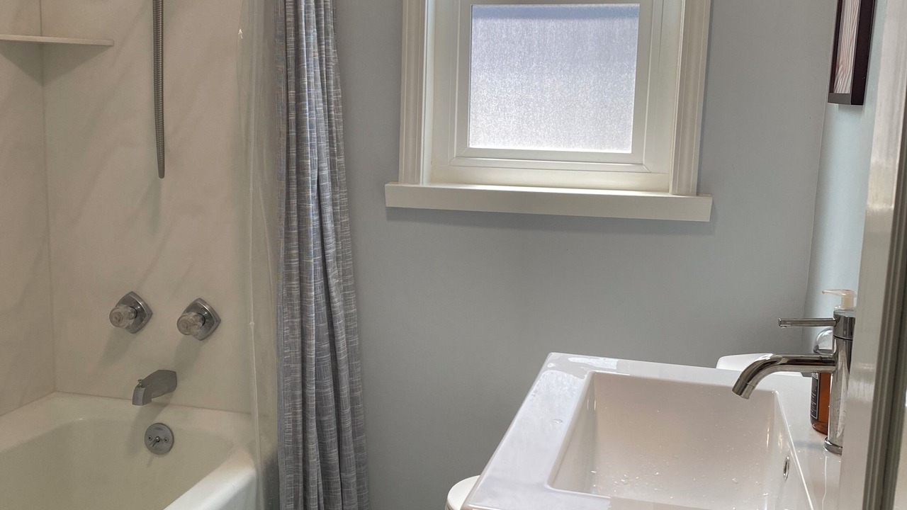 Photo of Bathroom in East End