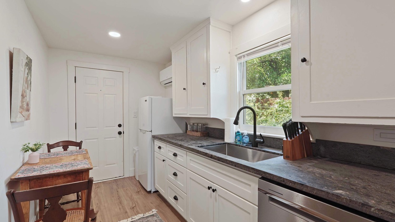 Photo of Kitchen in North Oak Park
