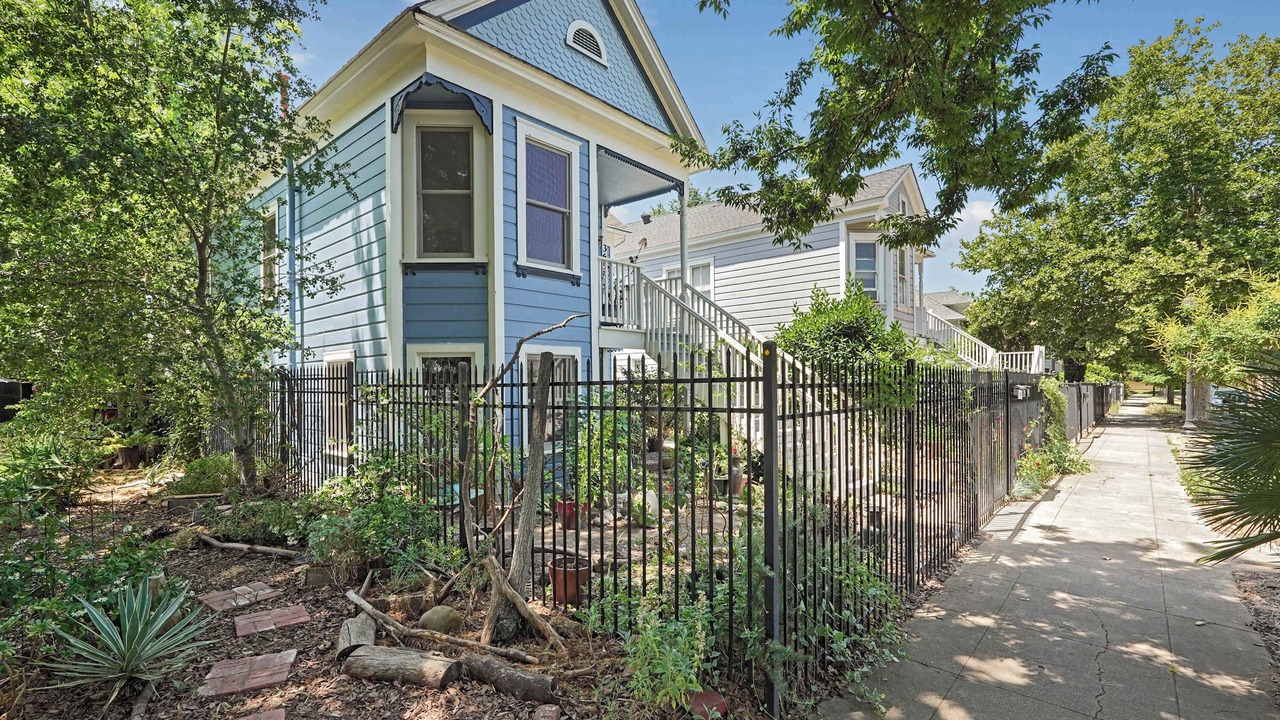 Photo of Outdoor in North Oak Park