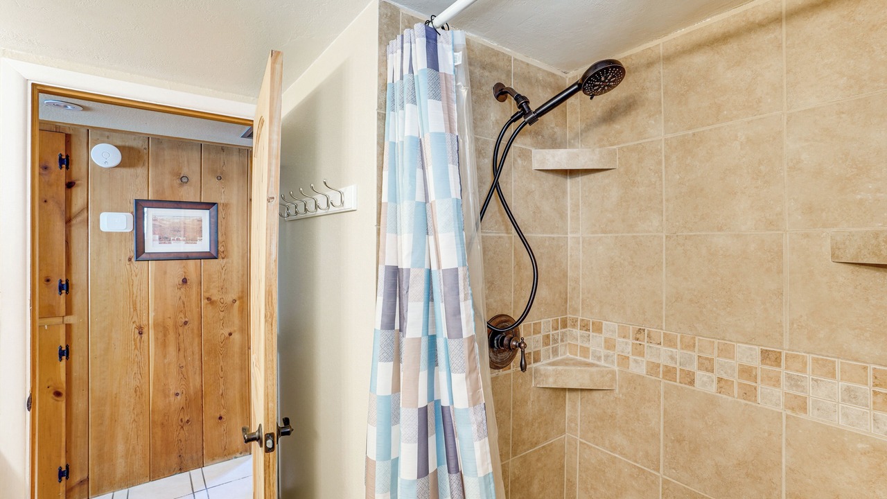 Photo of Bathroom in Mountain Club