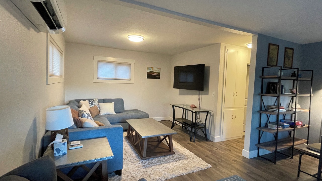 Photo of Livingroom in Templeton