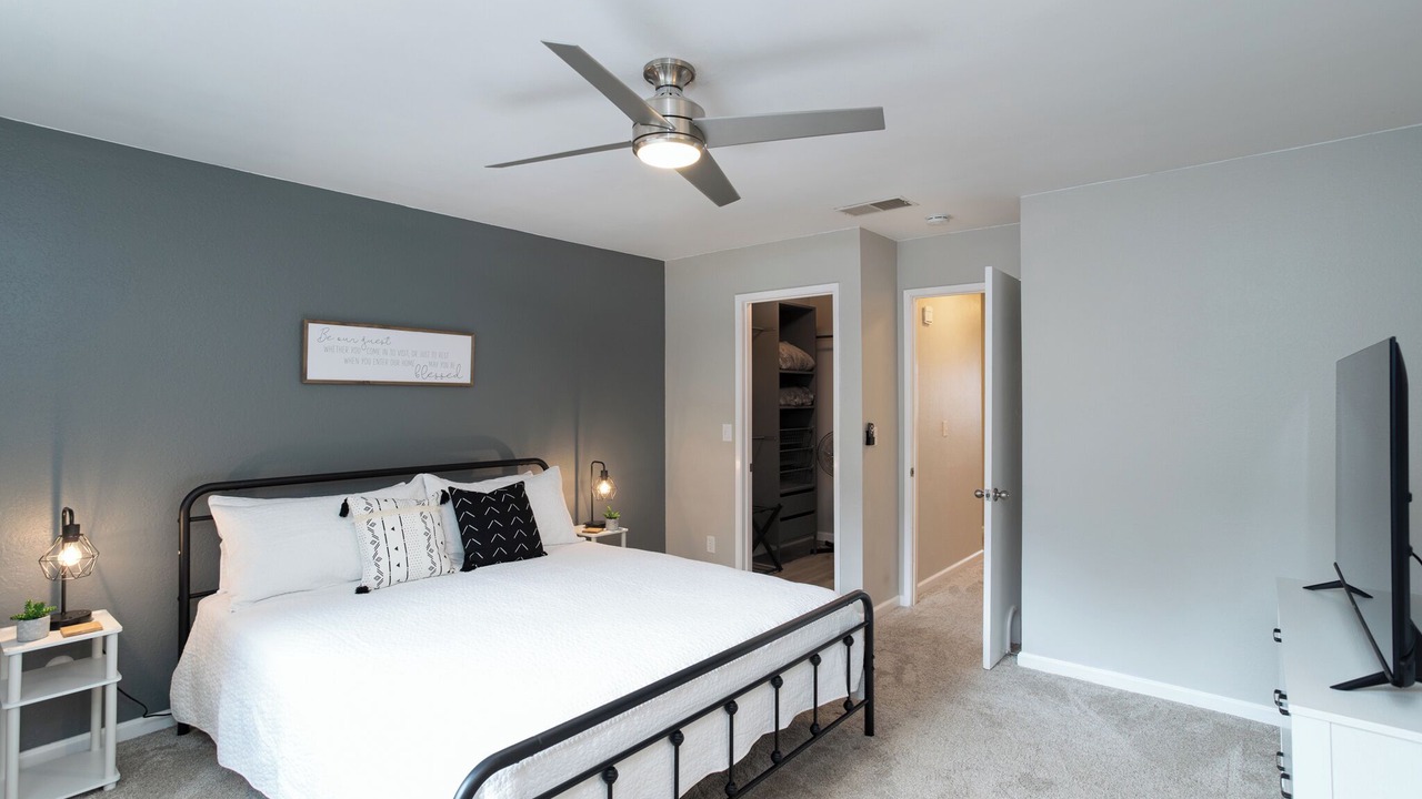 Photo of Bedroom in Grover Beach
