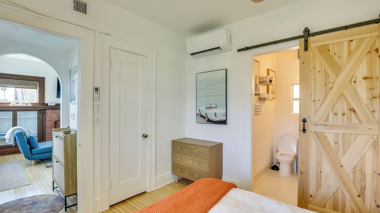 Photo of Bedroom in Golden Hill