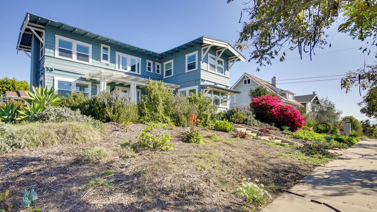 Photo of Outdoor in Golden Hill