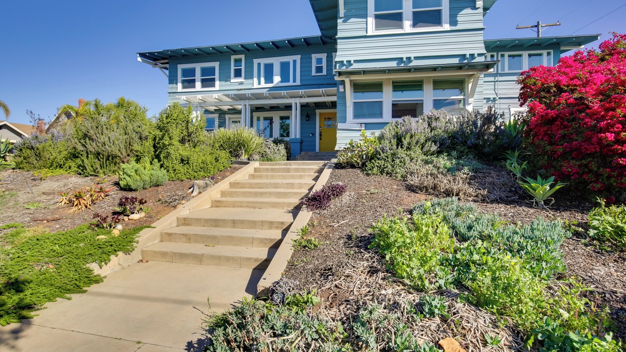 Photo of Outdoor in Golden Hill