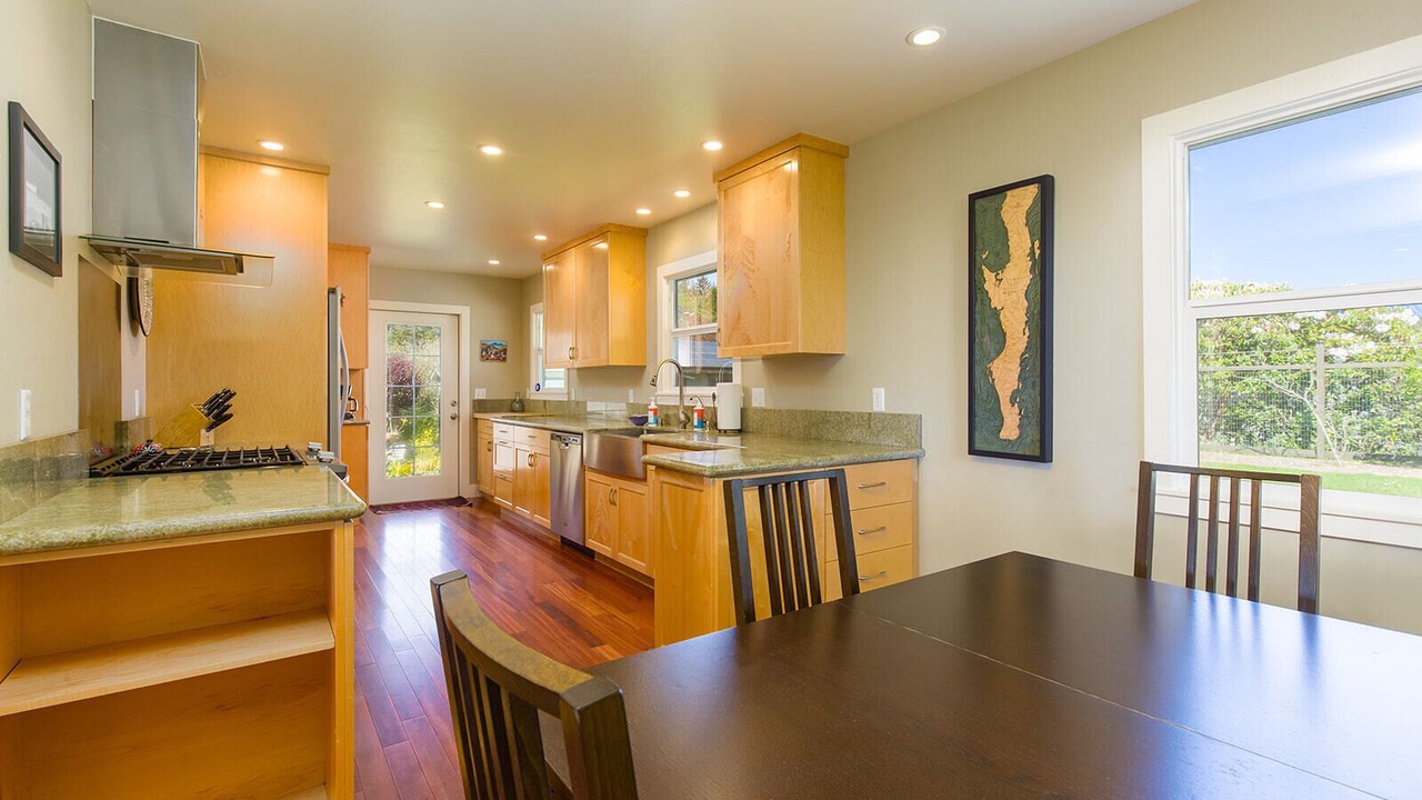 Photo of Kitchen in McKinleyville