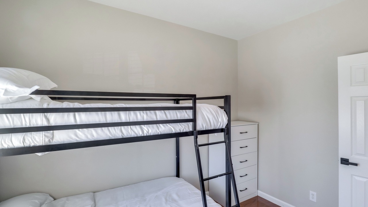 Photo of Bedroom in Orchards