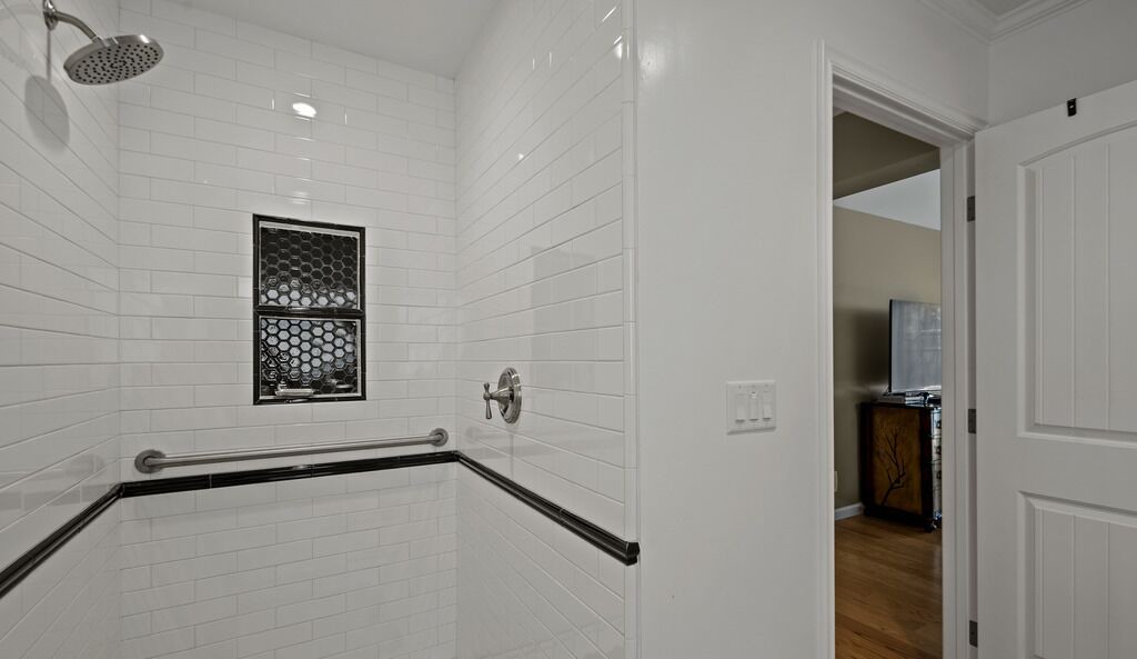 Photo of Bathroom in Del Monte Forest