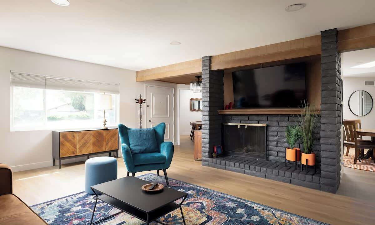 Photo of Livingroom in San Carlos