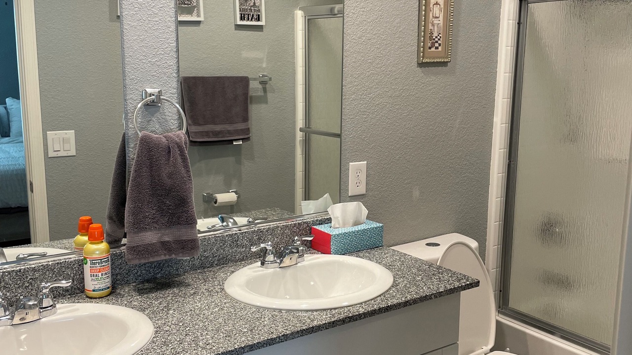 Photo of Bathroom in Bullhead City