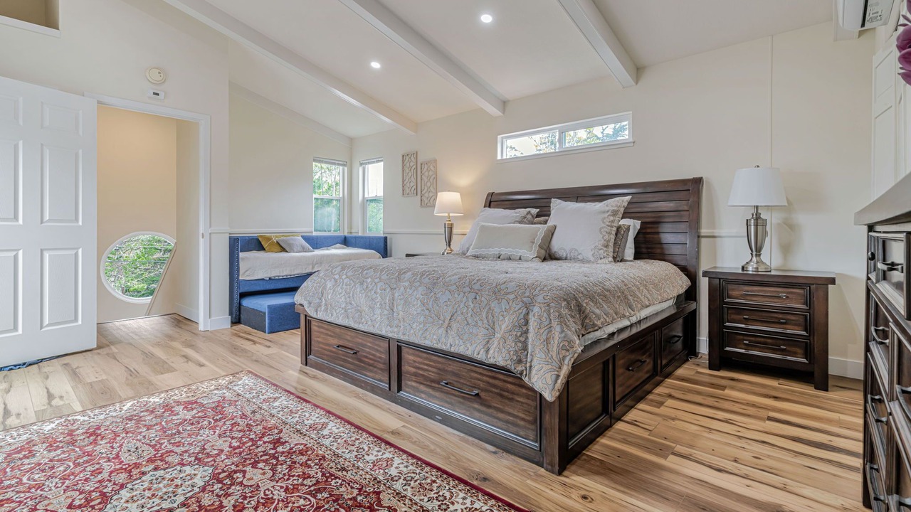 Photo of Bedroom in El Granada