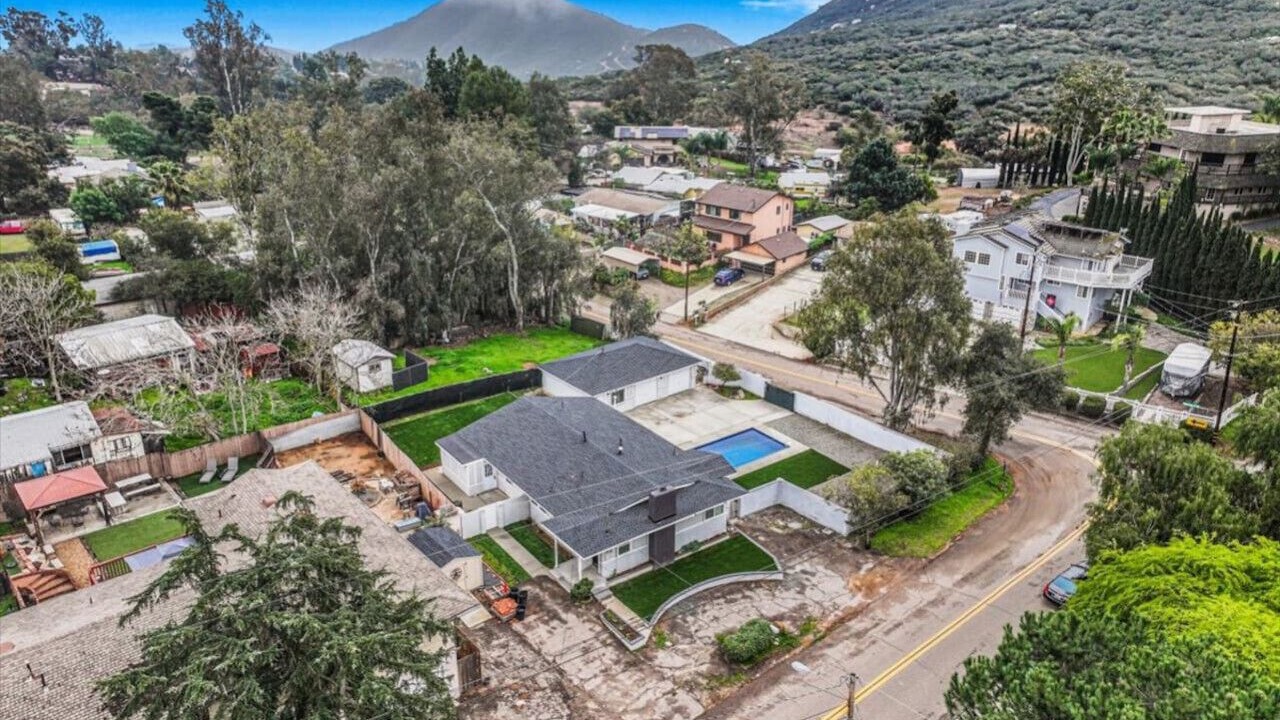 Photo of Outdoor in Crest