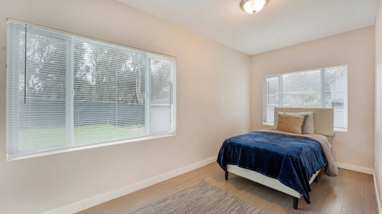 Photo of Bedroom in Crest