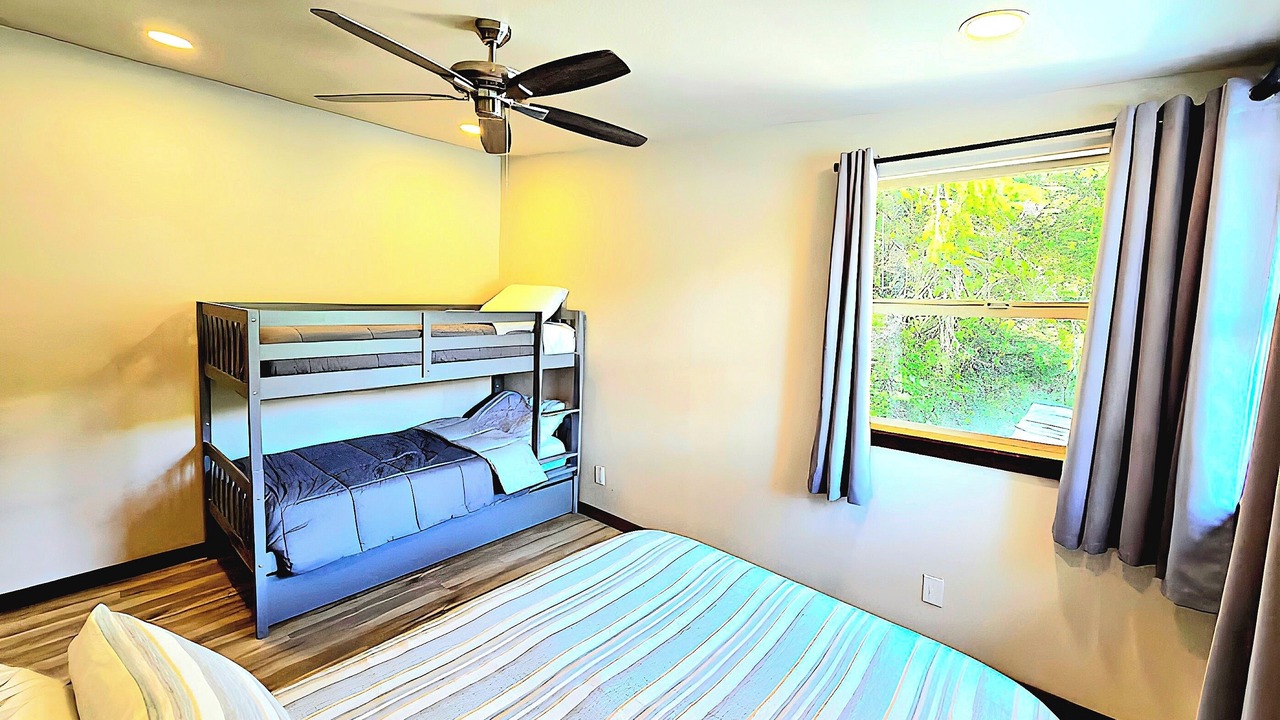 Photo of Bedroom in Lakeport