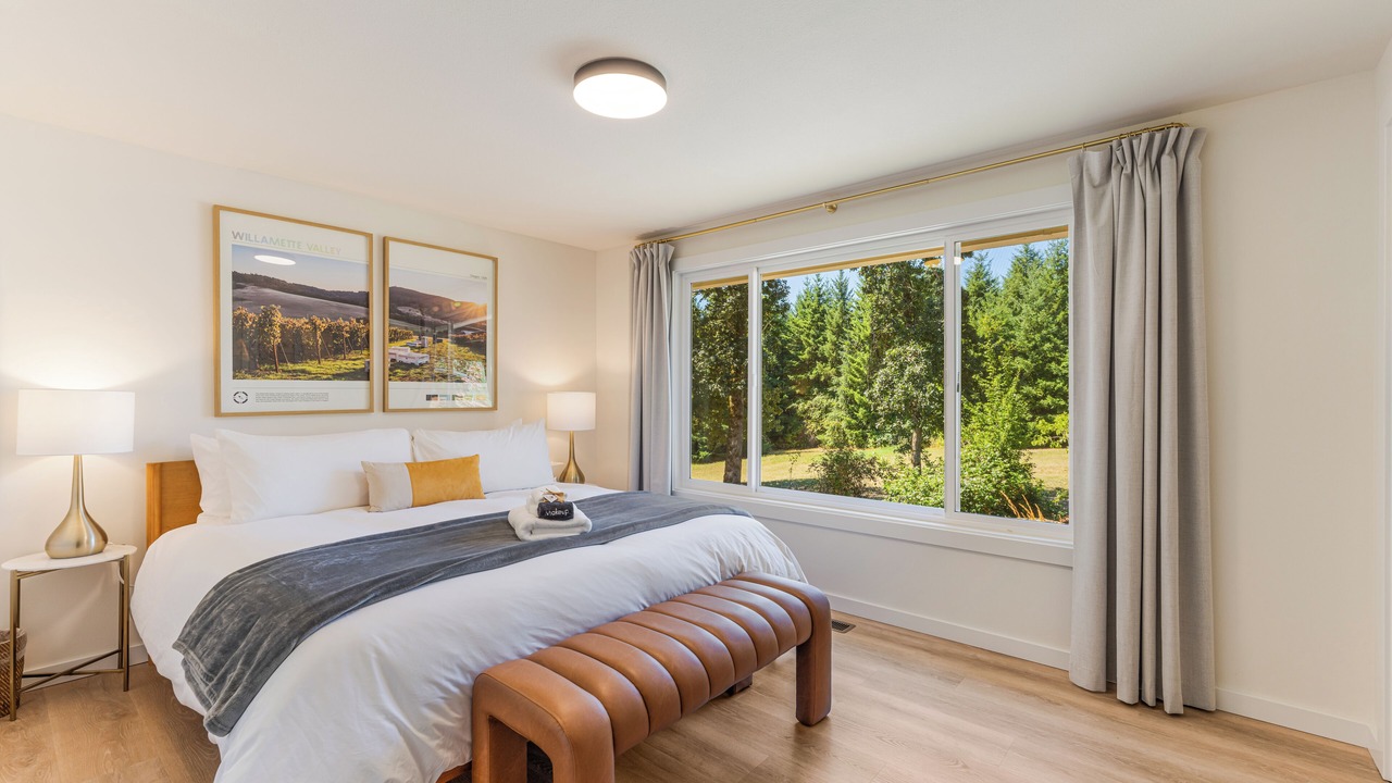 Photo of Bedroom in Yamhill