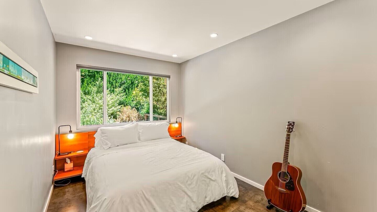 Photo of Bedroom in Bernal Heights