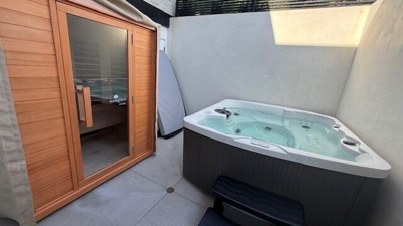 Photo of Patio Balcony in Corona del Mar