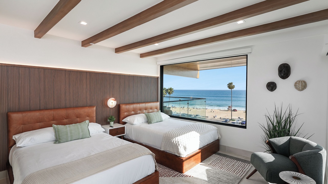 Photo of Bedroom in Corona del Mar
