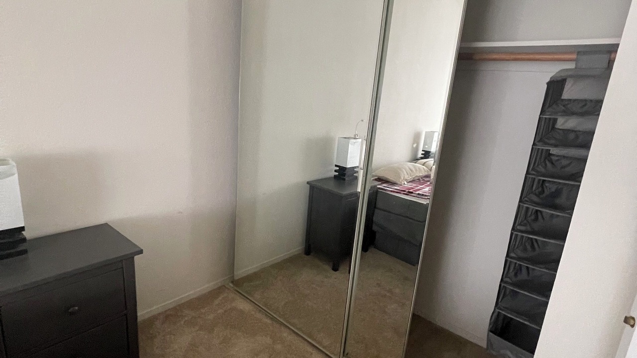 Photo of Bedroom in Pittsburg