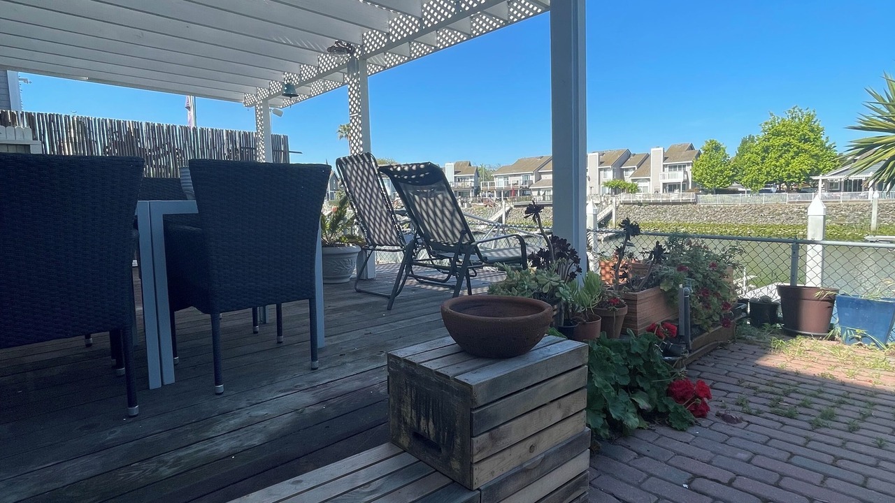 Photo of Patio Balcony in Pittsburg