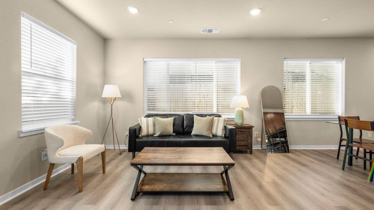 Photo of Livingroom in North Natomas