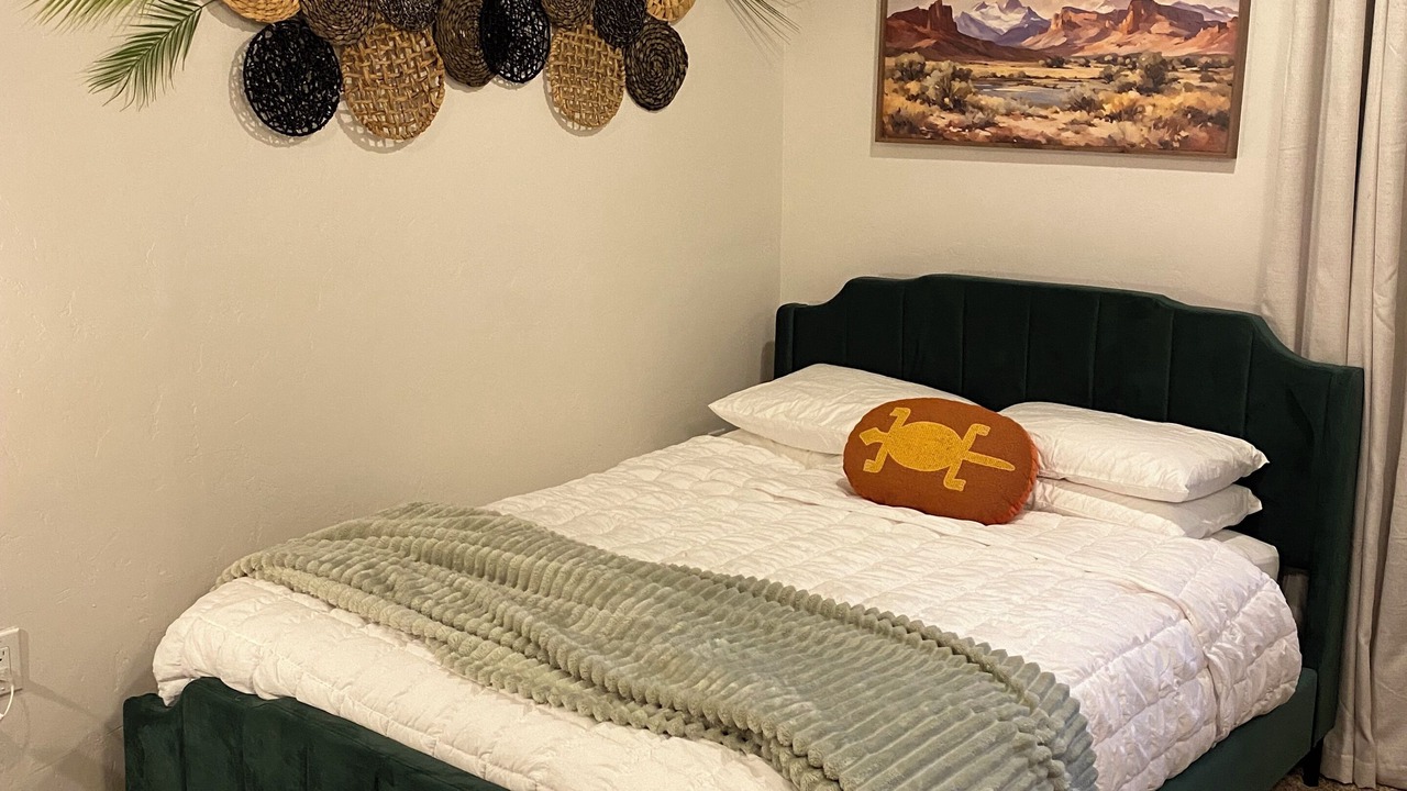 Photo of Bedroom in Green Springs
