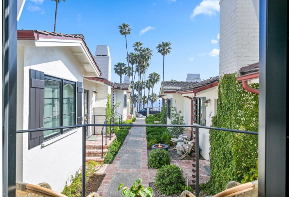 Photo of Patio Balcony in Laguna Beach