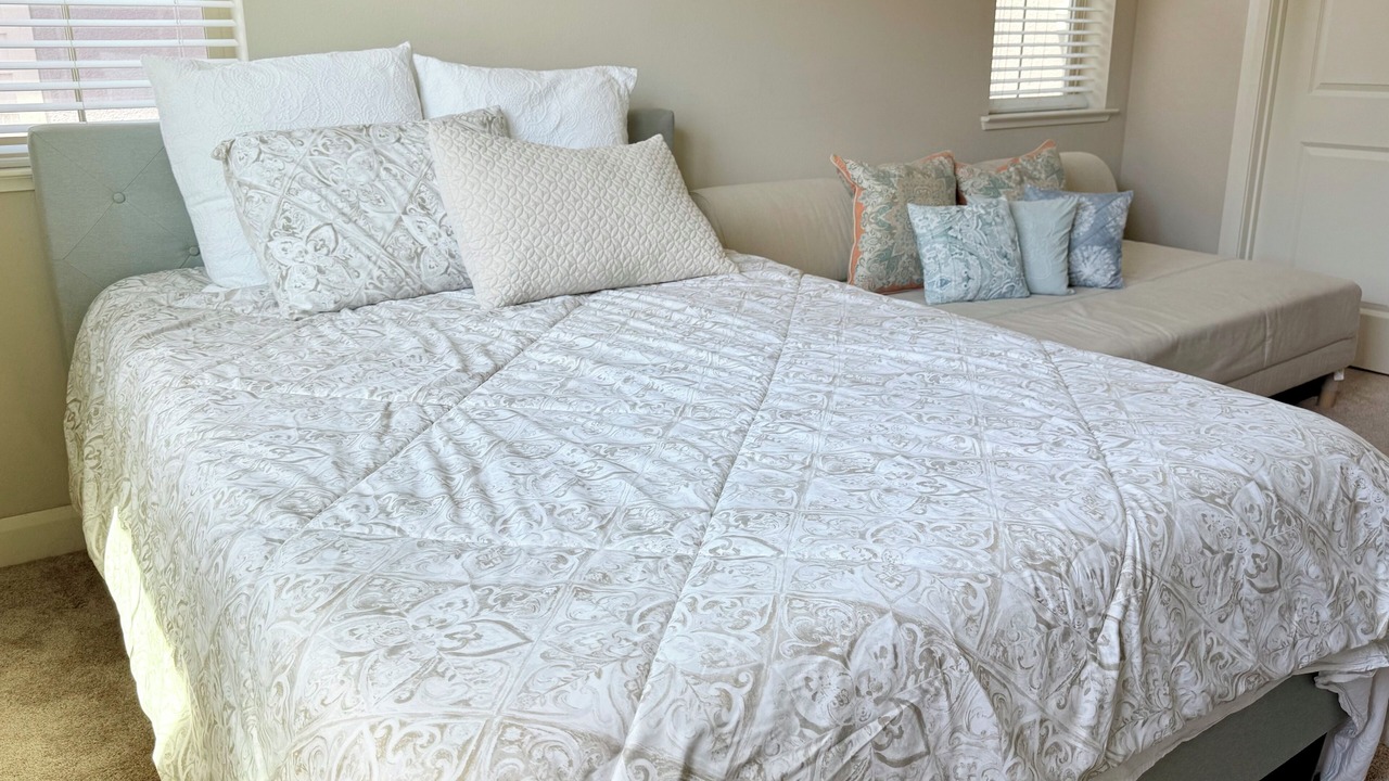 Photo of Bedroom in Milpitas