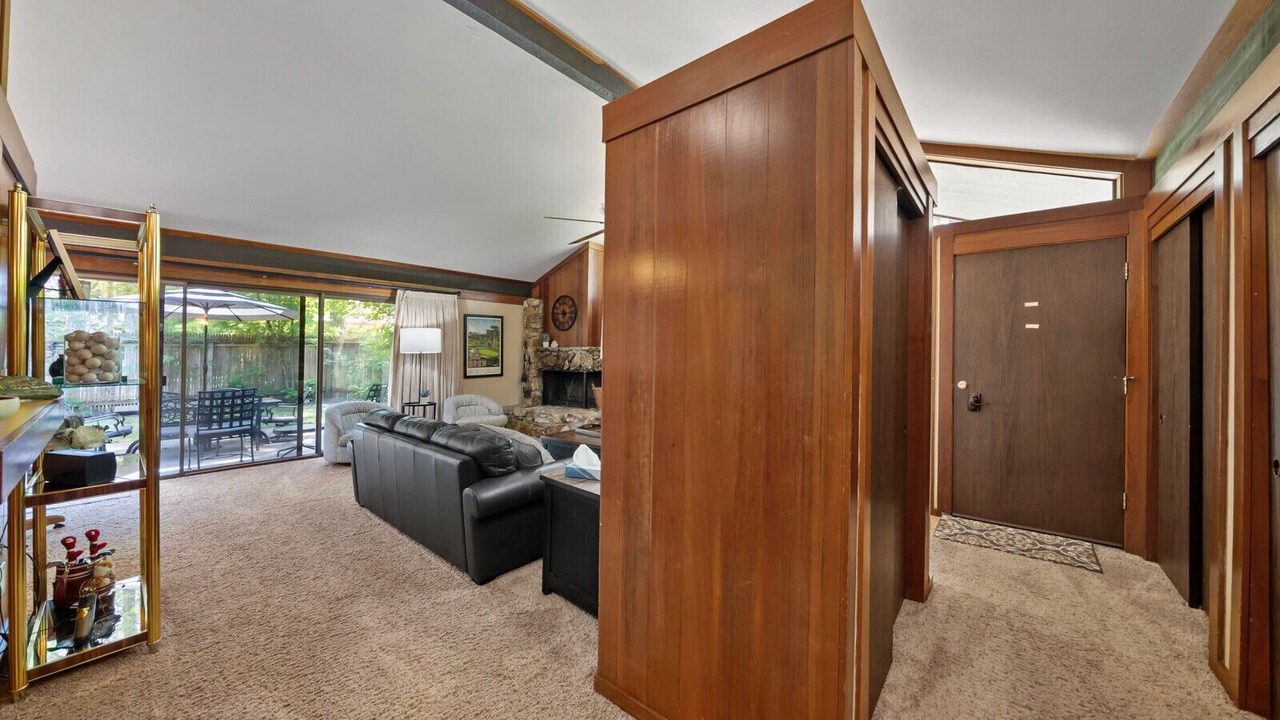 Photo of Bedroom in Graeagle