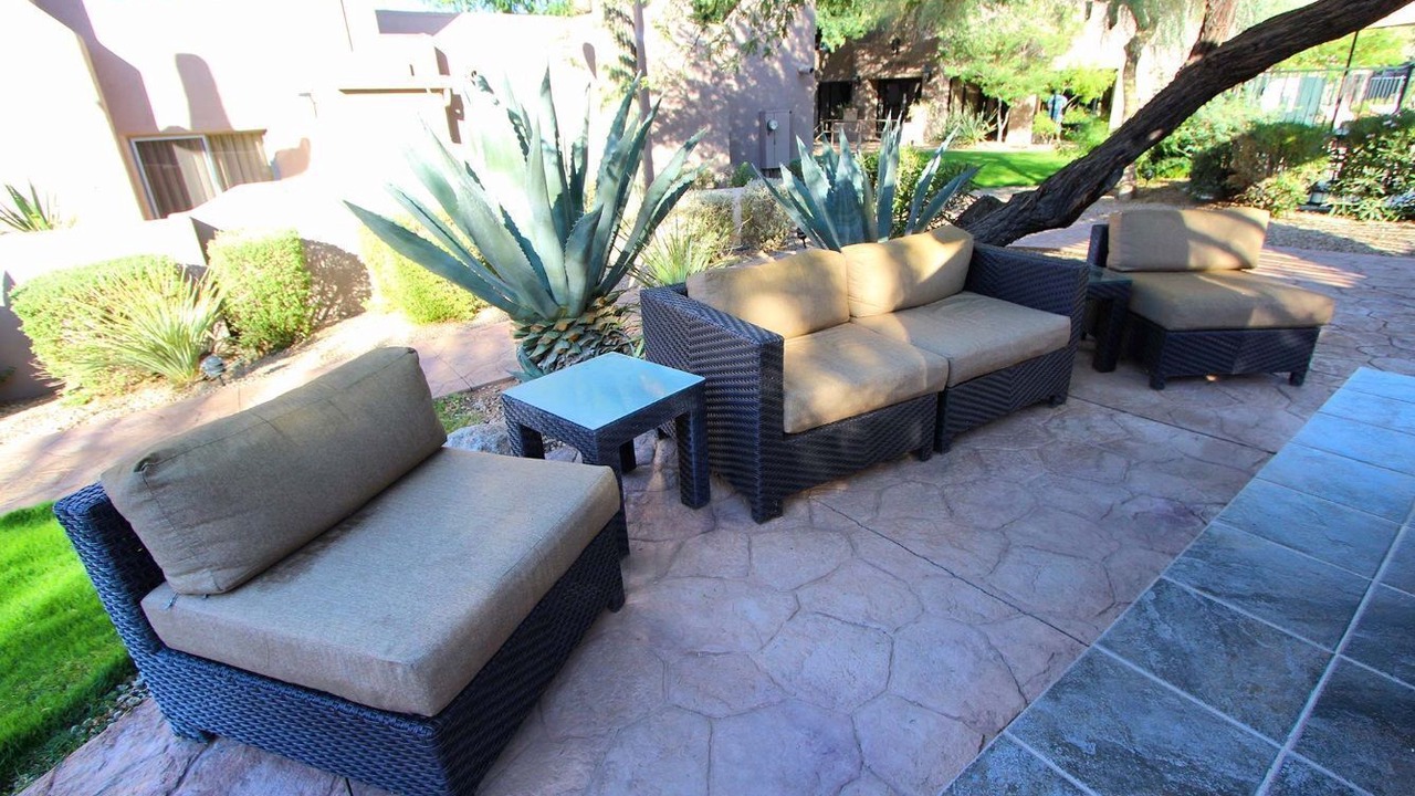 Photo of Outdoor in Village Vista