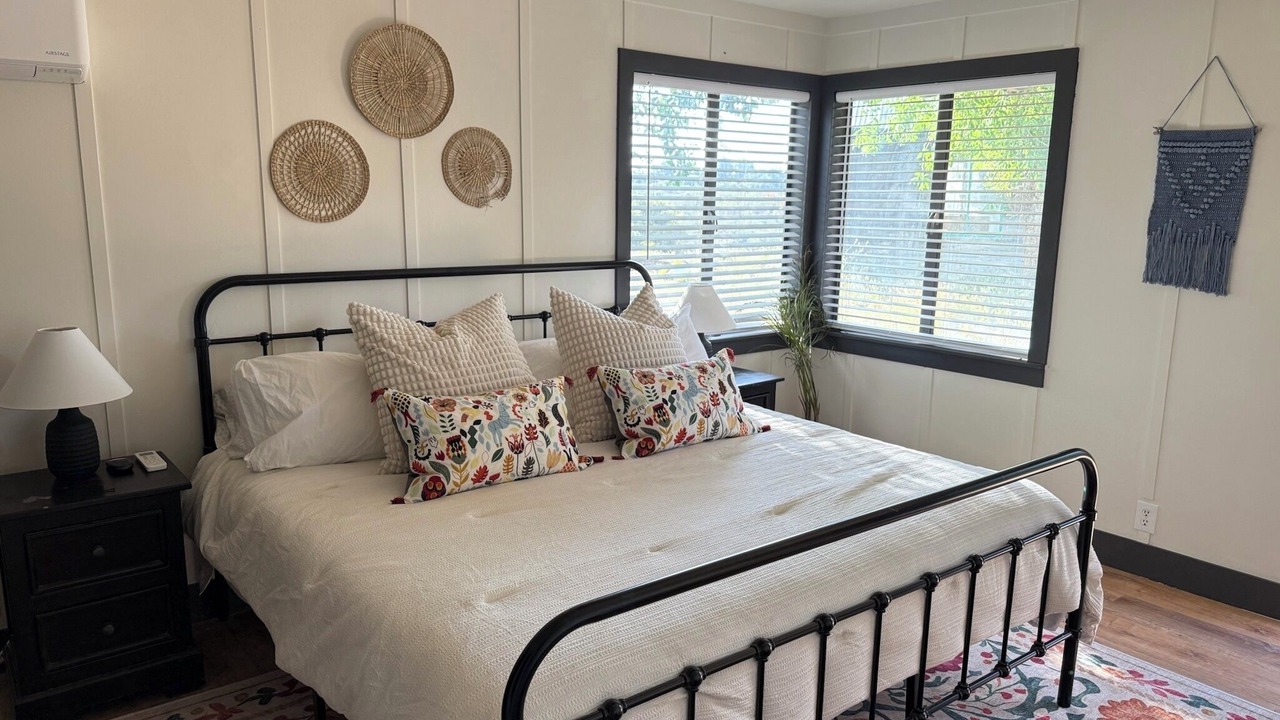 Photo of Bedroom in Warner Springs